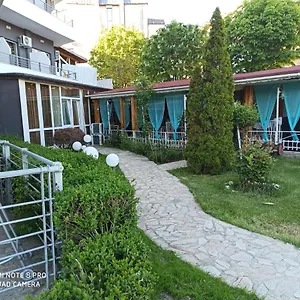 Danita & Diva Restaurant Bbq&pool Bar , Varna Bulgarije